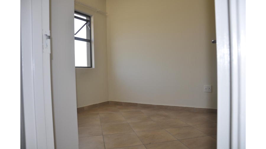 To Let 2 Bedroom Property for Rent in Noordwyk Gauteng