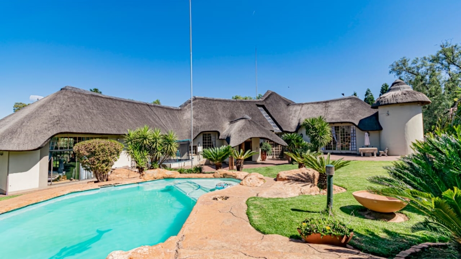 5 Bedroom Property for Sale in Vanderbijlpark SW 5 Gauteng