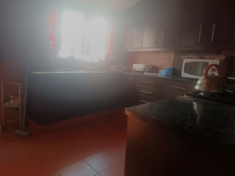 3 Bedroom Property for Sale in Kookrus Gauteng