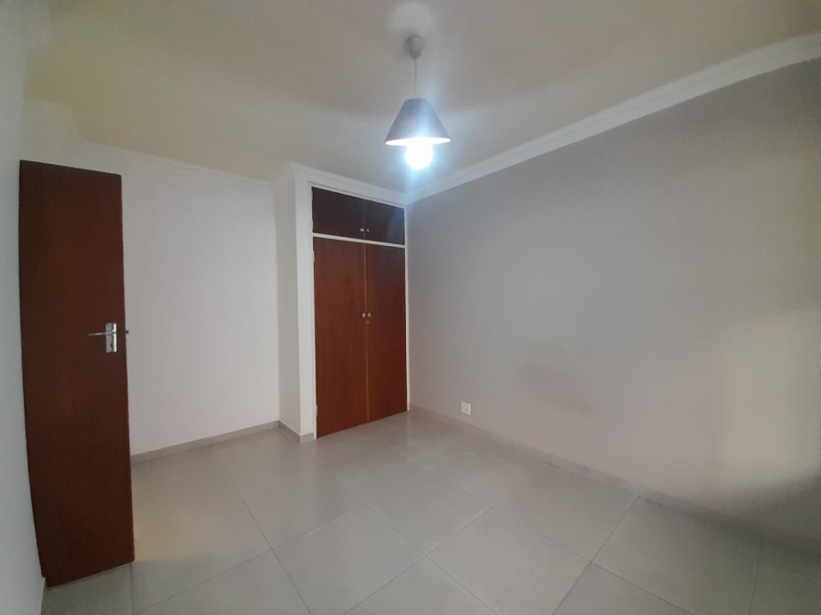 2 Bedroom Property for Sale in Three Rivers Gauteng