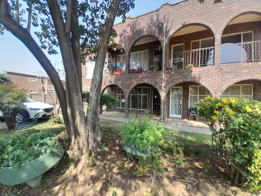2 Bedroom Property for Sale in Three Rivers Gauteng