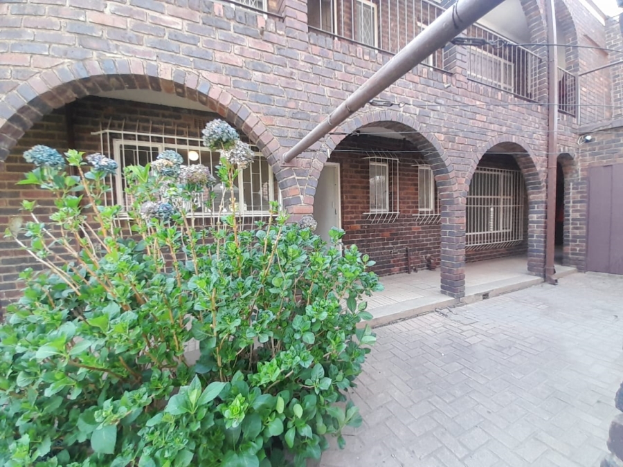 2 Bedroom Property for Sale in Three Rivers Gauteng