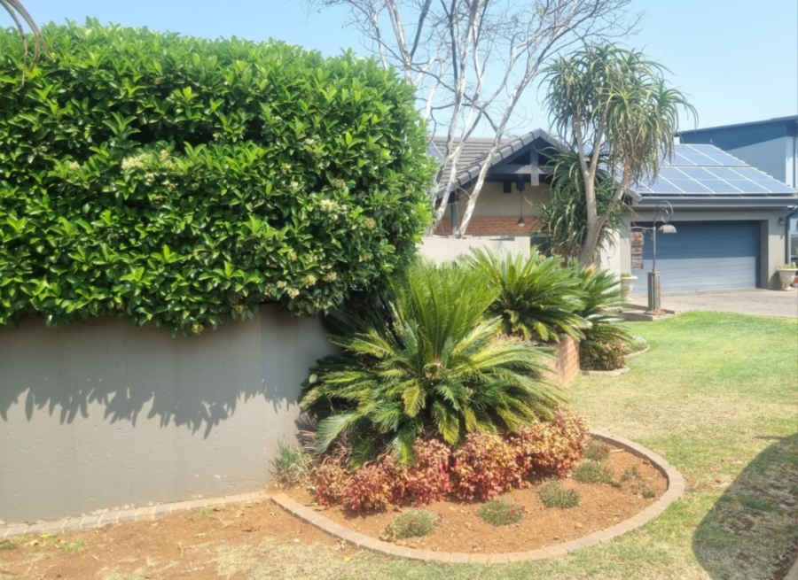 4 Bedroom Property for Sale in Midstream Estate Gauteng