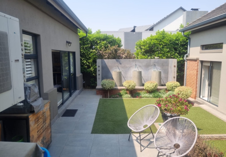 4 Bedroom Property for Sale in Midstream Estate Gauteng