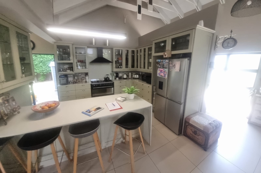4 Bedroom Property for Sale in Midstream Estate Gauteng
