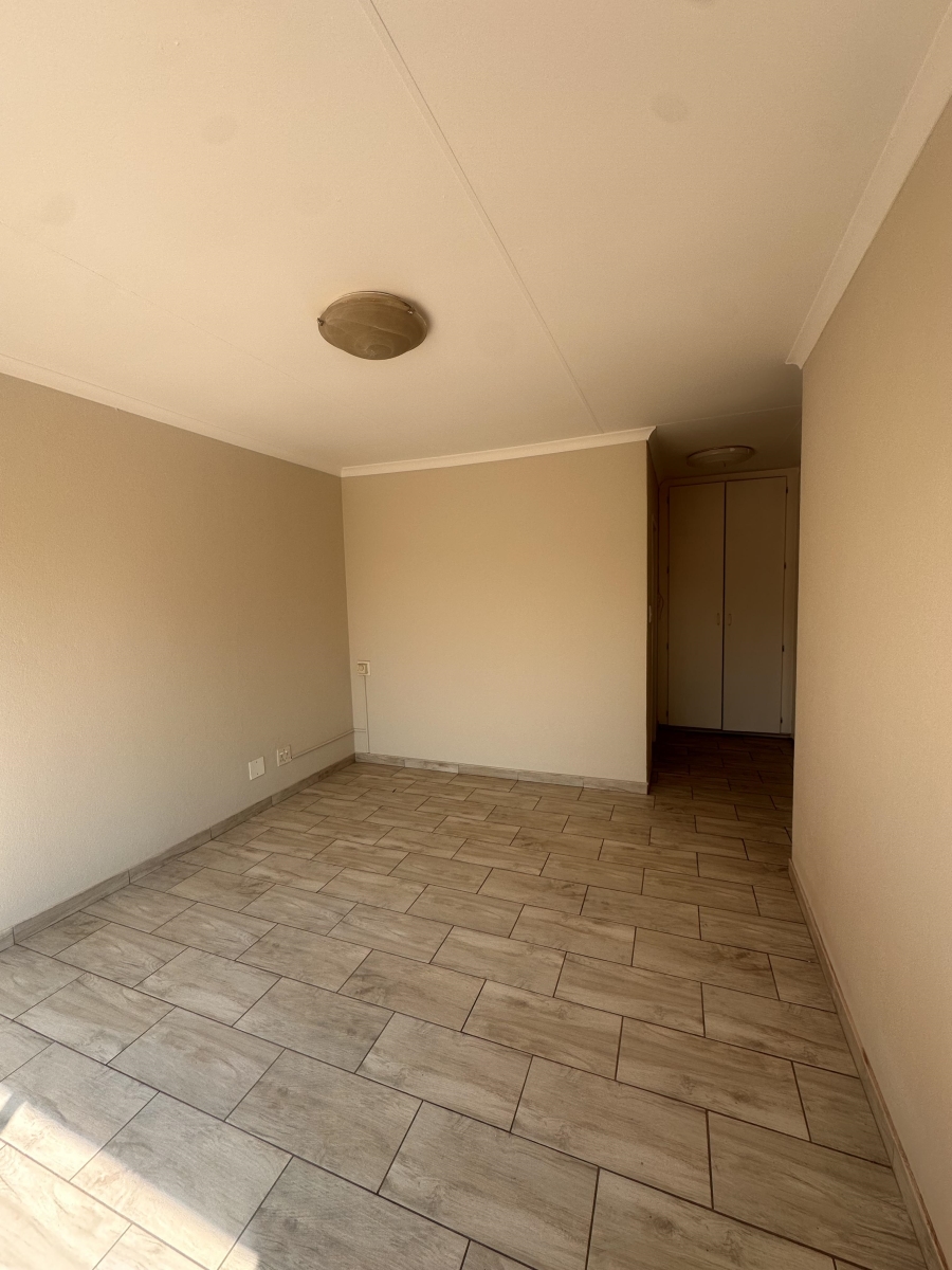 To Let 3 Bedroom Property for Rent in Kyalami Hills Gauteng
