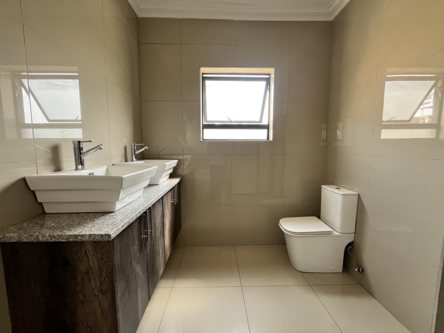 4 Bedroom Property for Sale in Eldo Village Estate Gauteng