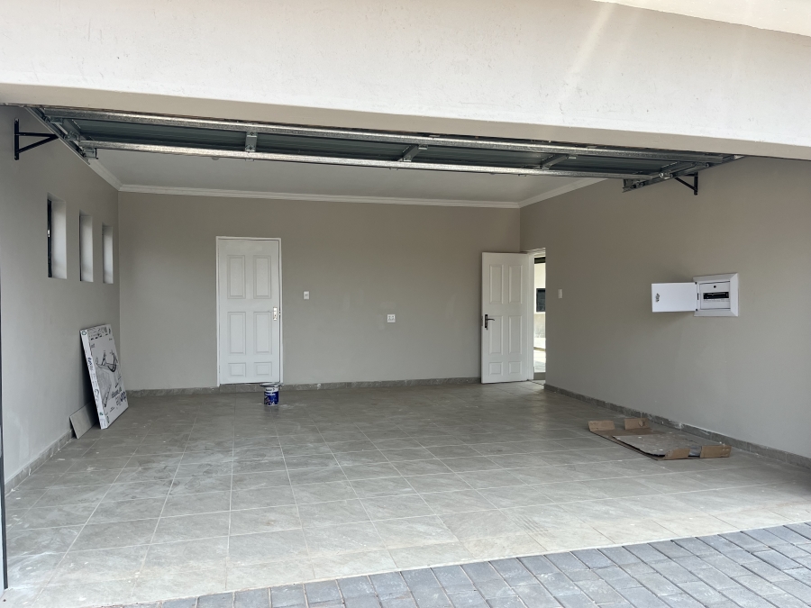 4 Bedroom Property for Sale in Eldo Village Estate Gauteng