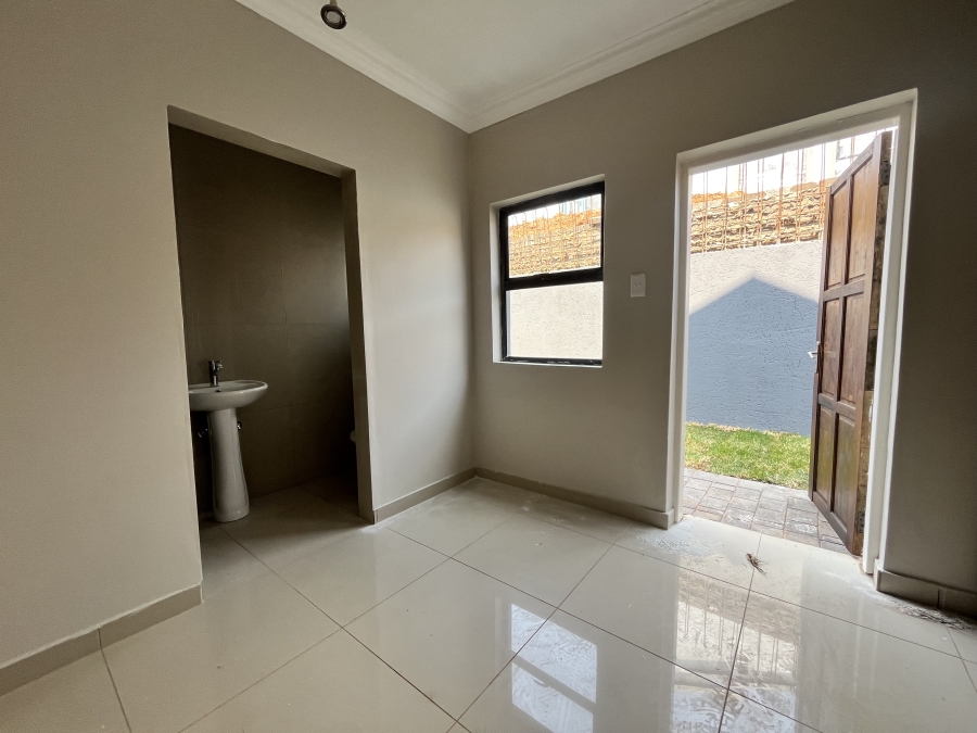 4 Bedroom Property for Sale in Eldo Village Estate Gauteng