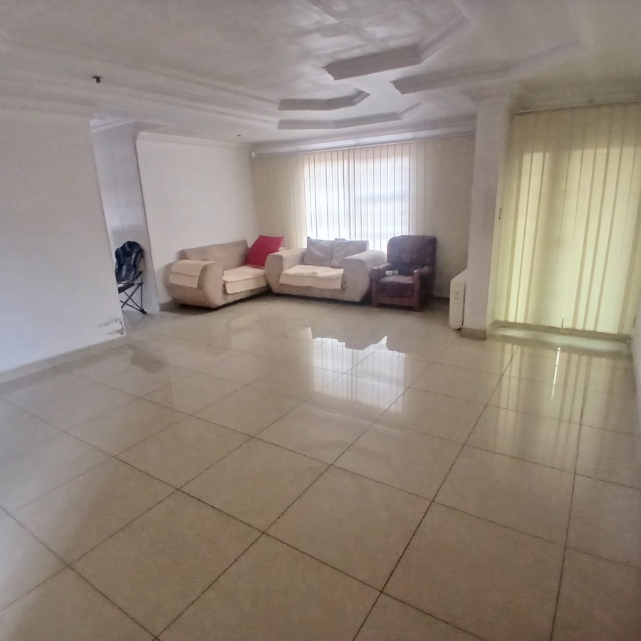 4 Bedroom Property for Sale in Spruit View Gauteng