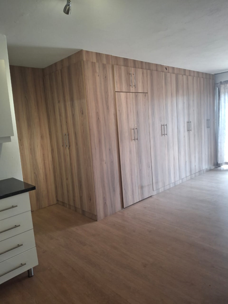 To Let 1 Bedroom Property for Rent in Eden Glen Gauteng