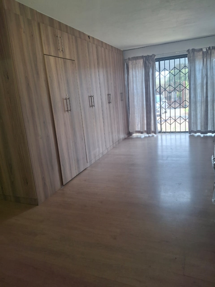 To Let 1 Bedroom Property for Rent in Eden Glen Gauteng