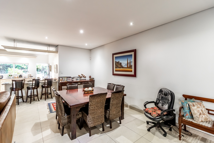 3 Bedroom Property for Sale in Waverley Gauteng