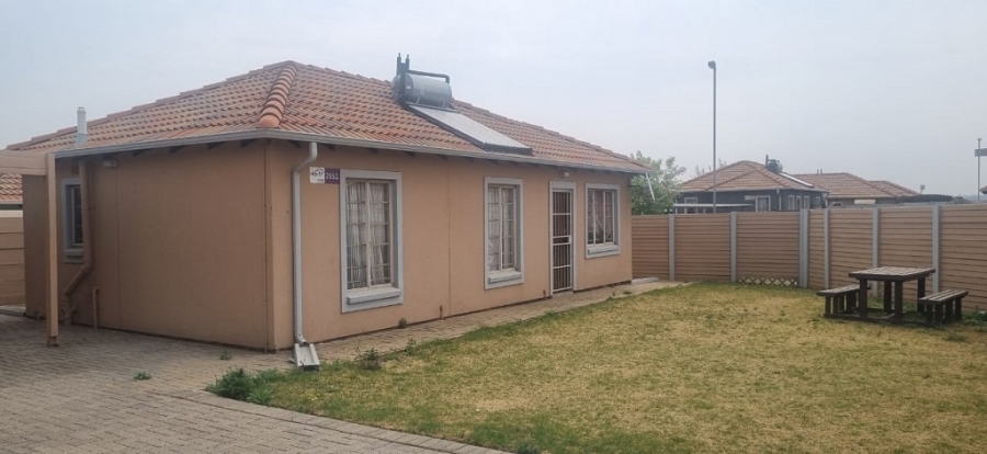 3 Bedroom Property for Sale in Sky City Gauteng