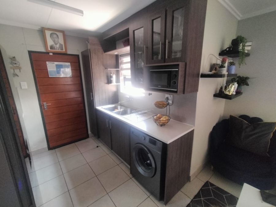 3 Bedroom Property for Sale in Protea Glen Gauteng