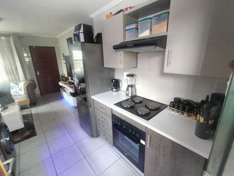 3 Bedroom Property for Sale in Protea Glen Gauteng