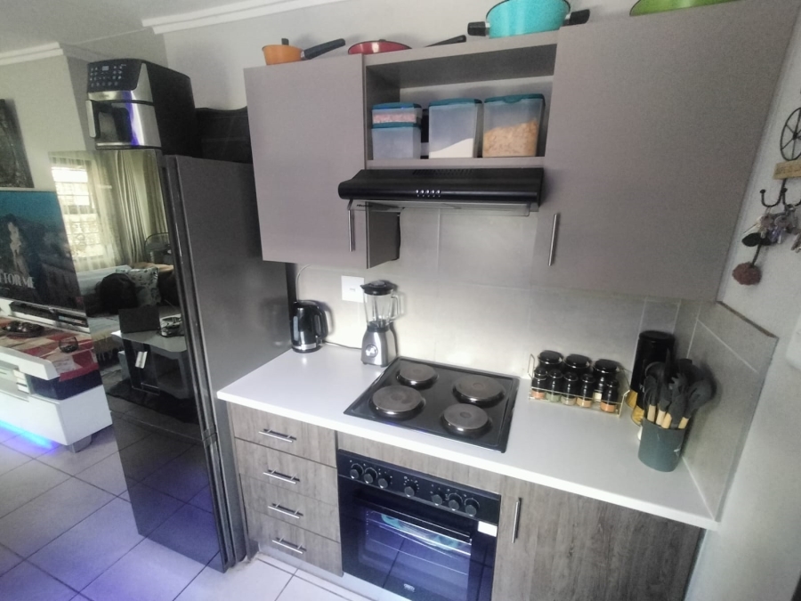 3 Bedroom Property for Sale in Protea Glen Gauteng