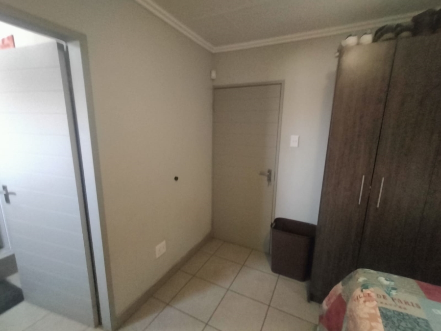 3 Bedroom Property for Sale in Protea Glen Gauteng