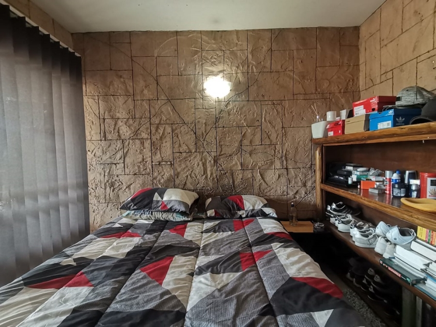 4 Bedroom Property for Sale in Mondeor Gauteng