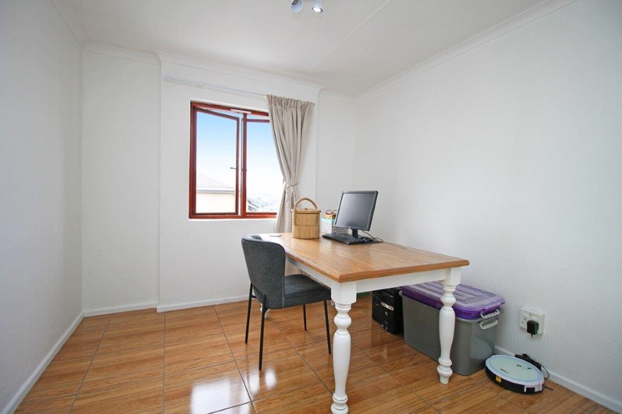 To Let 2 Bedroom Property for Rent in Victory Park Gauteng