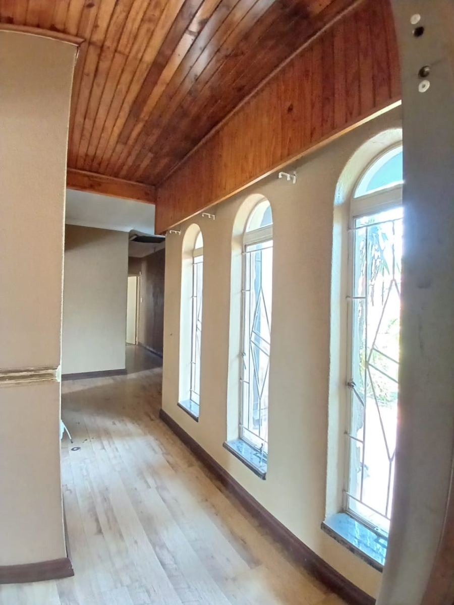 4 Bedroom Property for Sale in Vanderbijlpark SE 7 Gauteng