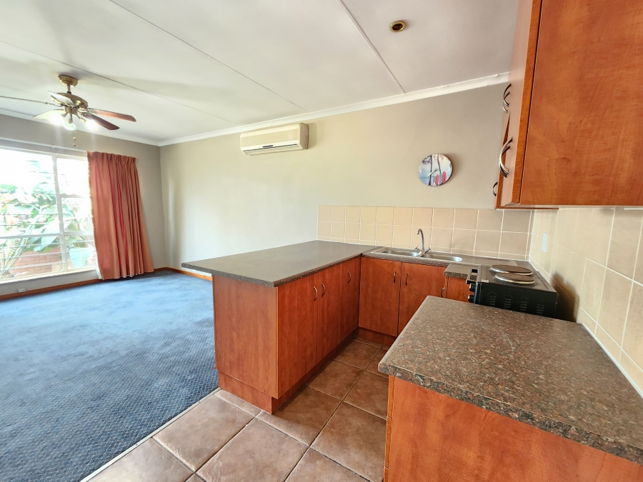 1 Bedroom Property for Sale in Monument Park Gauteng