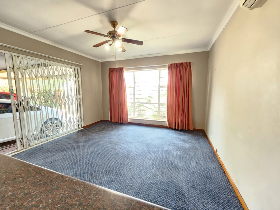 1 Bedroom Property for Sale in Monument Park Gauteng