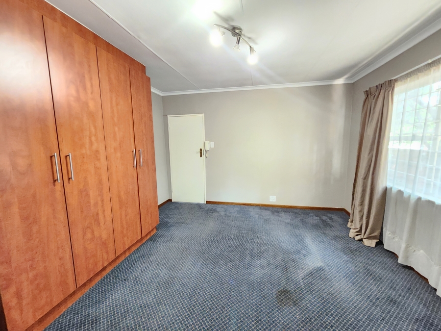 1 Bedroom Property for Sale in Monument Park Gauteng