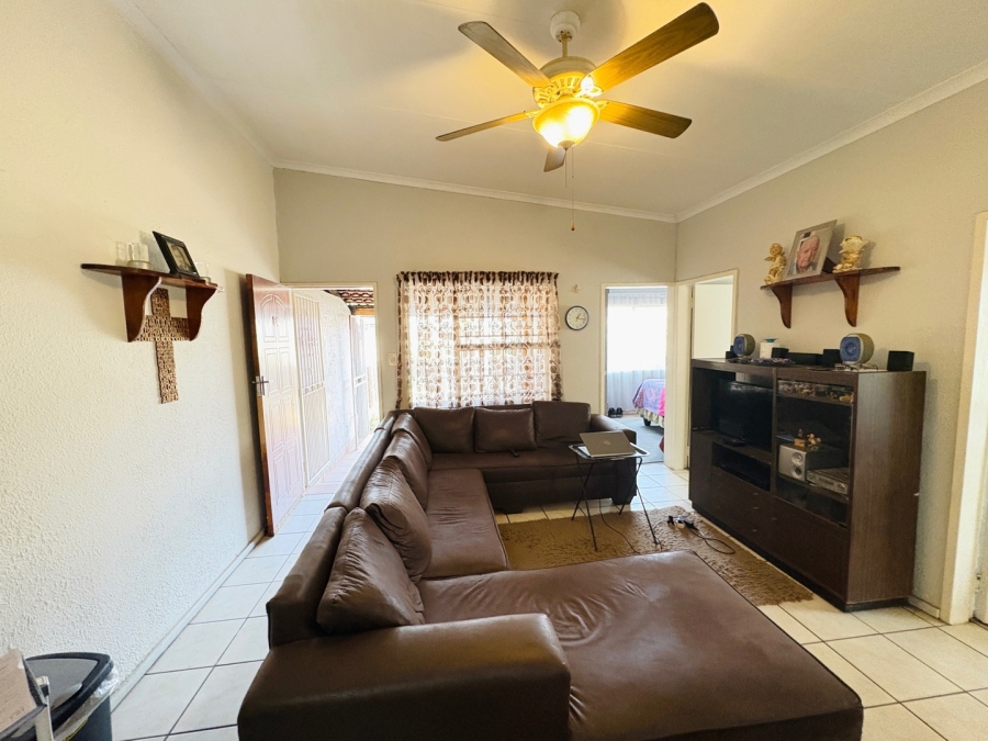 3 Bedroom Property for Sale in Elspark Gauteng