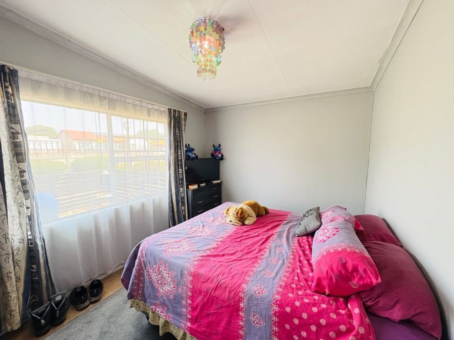 3 Bedroom Property for Sale in Elspark Gauteng