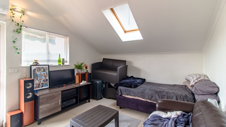 1 Bedroom Property for Sale in Bedford Gardens Gauteng