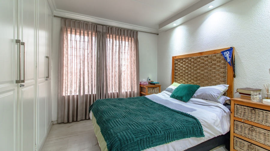 1 Bedroom Property for Sale in Bedford Gardens Gauteng