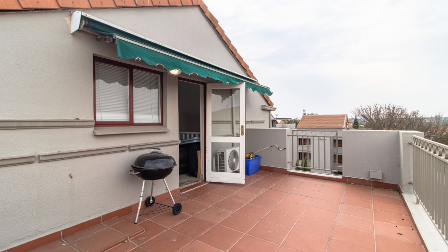 1 Bedroom Property for Sale in Bedford Gardens Gauteng