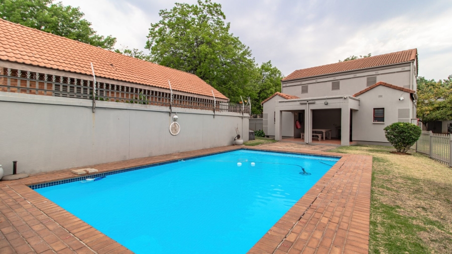 1 Bedroom Property for Sale in Bedford Gardens Gauteng