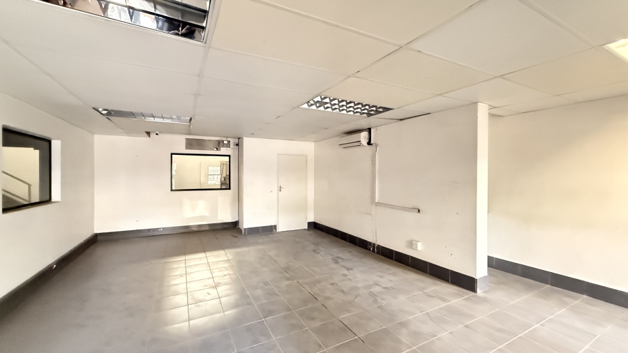 Commercial Property for Sale in N4 Gateway Industrial Park Gauteng