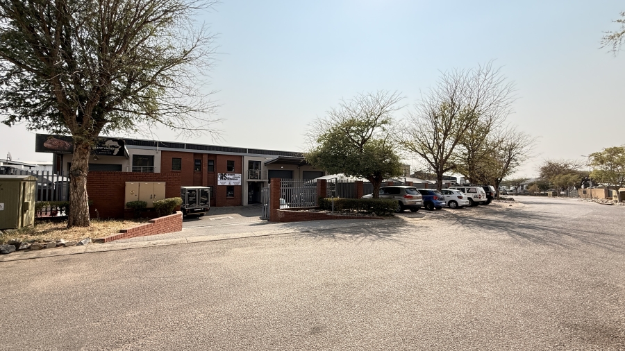 Commercial Property for Sale in N4 Gateway Industrial Park Gauteng