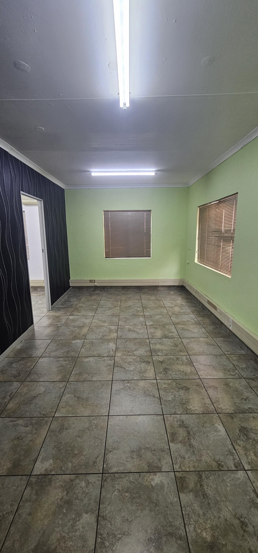 To Let commercial Property for Rent in Eldoraigne Gauteng
