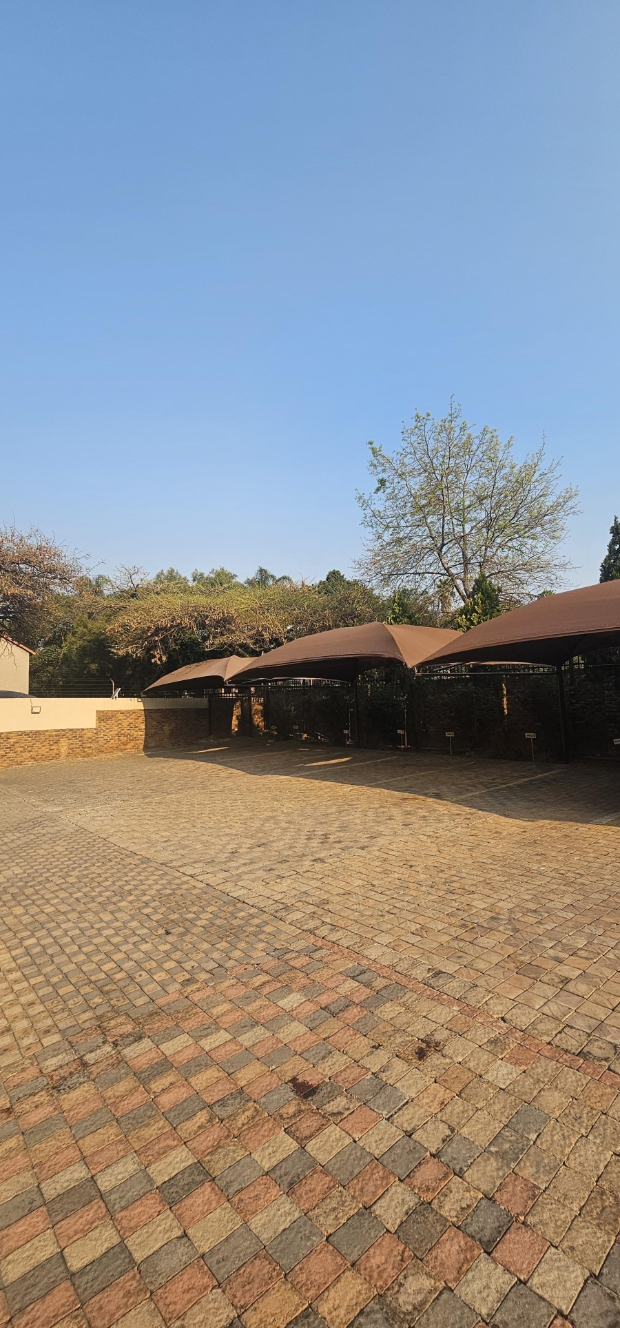 To Let commercial Property for Rent in Eldoraigne Gauteng