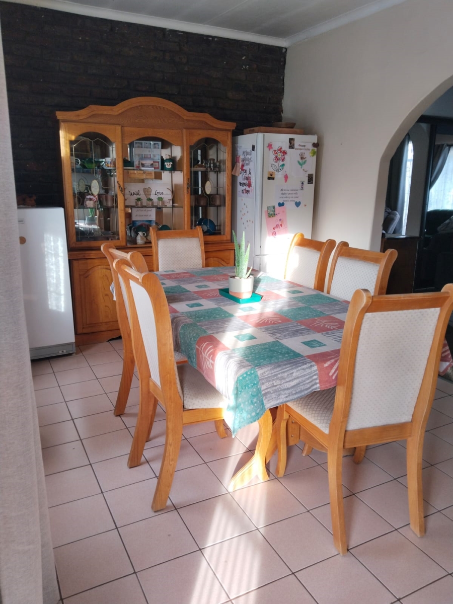 3 Bedroom Property for Sale in Rensburg Gauteng