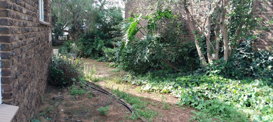 5 Bedroom Property for Sale in Rensburg Gauteng