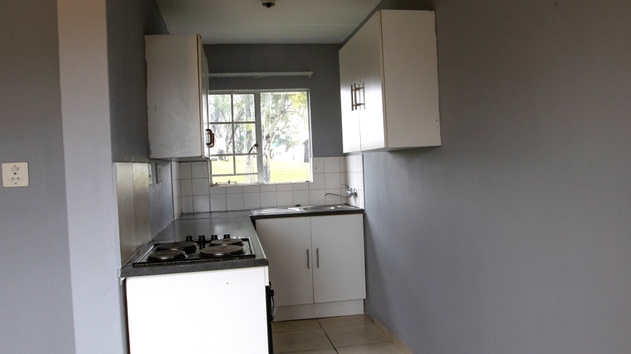 1 Bedroom Property for Sale in Sharonlea Gauteng