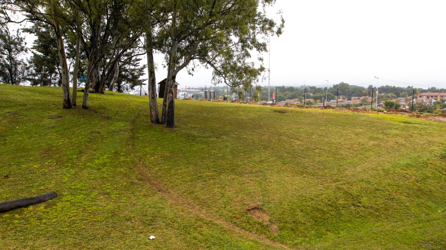 1 Bedroom Property for Sale in Sharonlea Gauteng