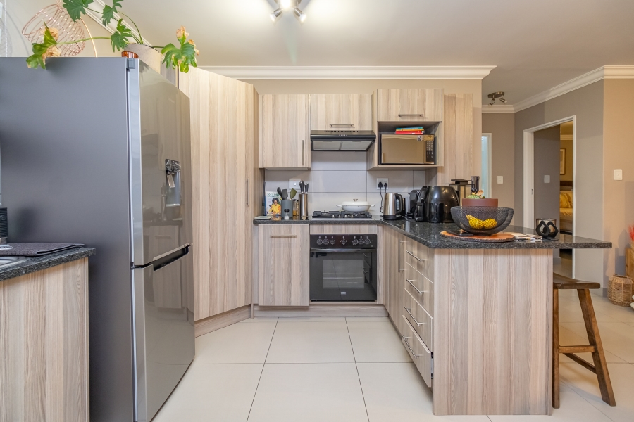 2 Bedroom Property for Sale in Chartwell Gauteng