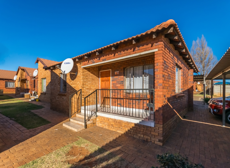 3 Bedroom Property for Sale in Protea Glen Gauteng