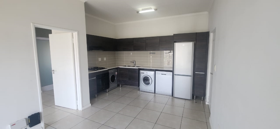 To Let 1 Bedroom Property for Rent in Modderfontein Gauteng
