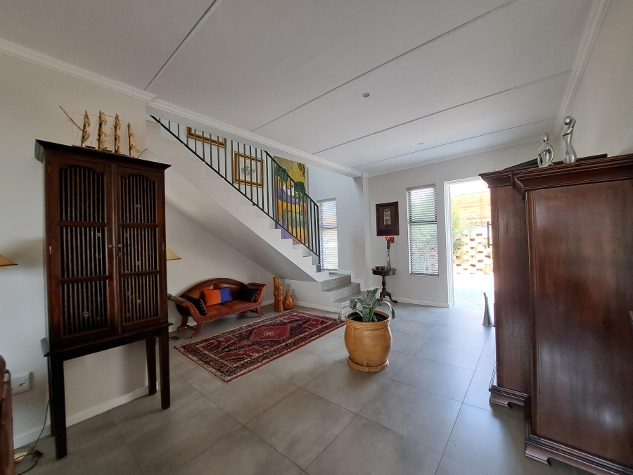 3 Bedroom Property for Sale in Amorosa Gauteng