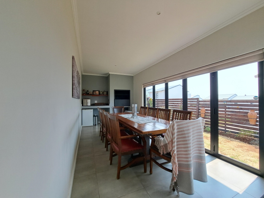 3 Bedroom Property for Sale in Amorosa Gauteng