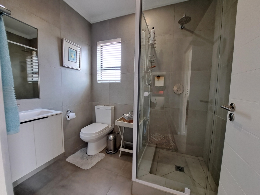 3 Bedroom Property for Sale in Amorosa Gauteng