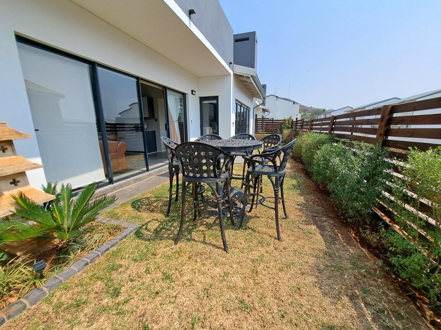 3 Bedroom Property for Sale in Amorosa Gauteng