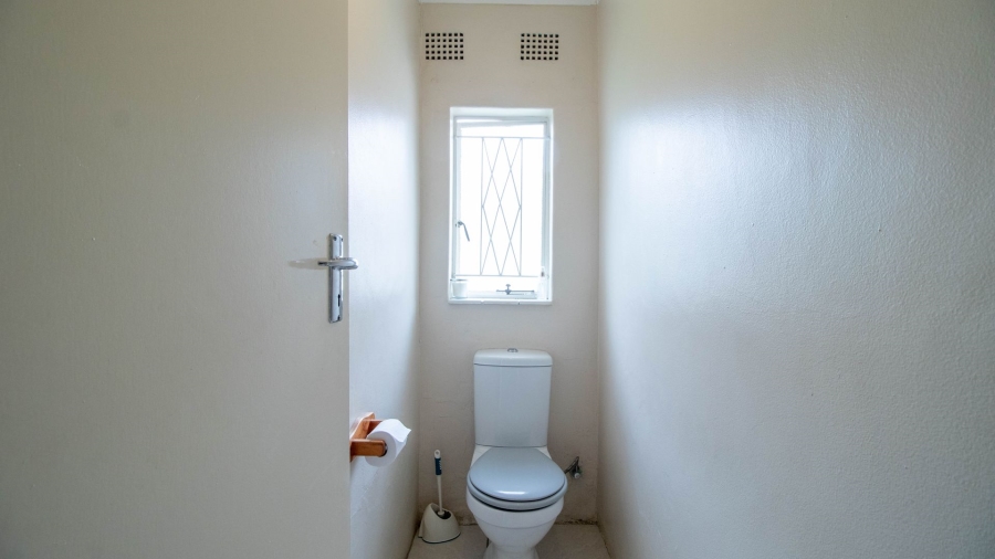 To Let 3 Bedroom Property for Rent in De Klerkshof Gauteng